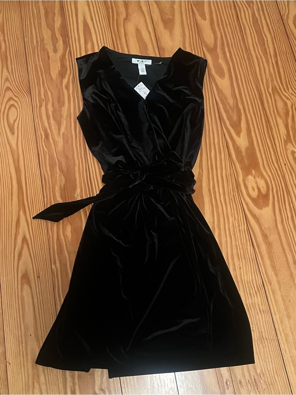 NWT WHBM Velvet Wrap Dress – Size M